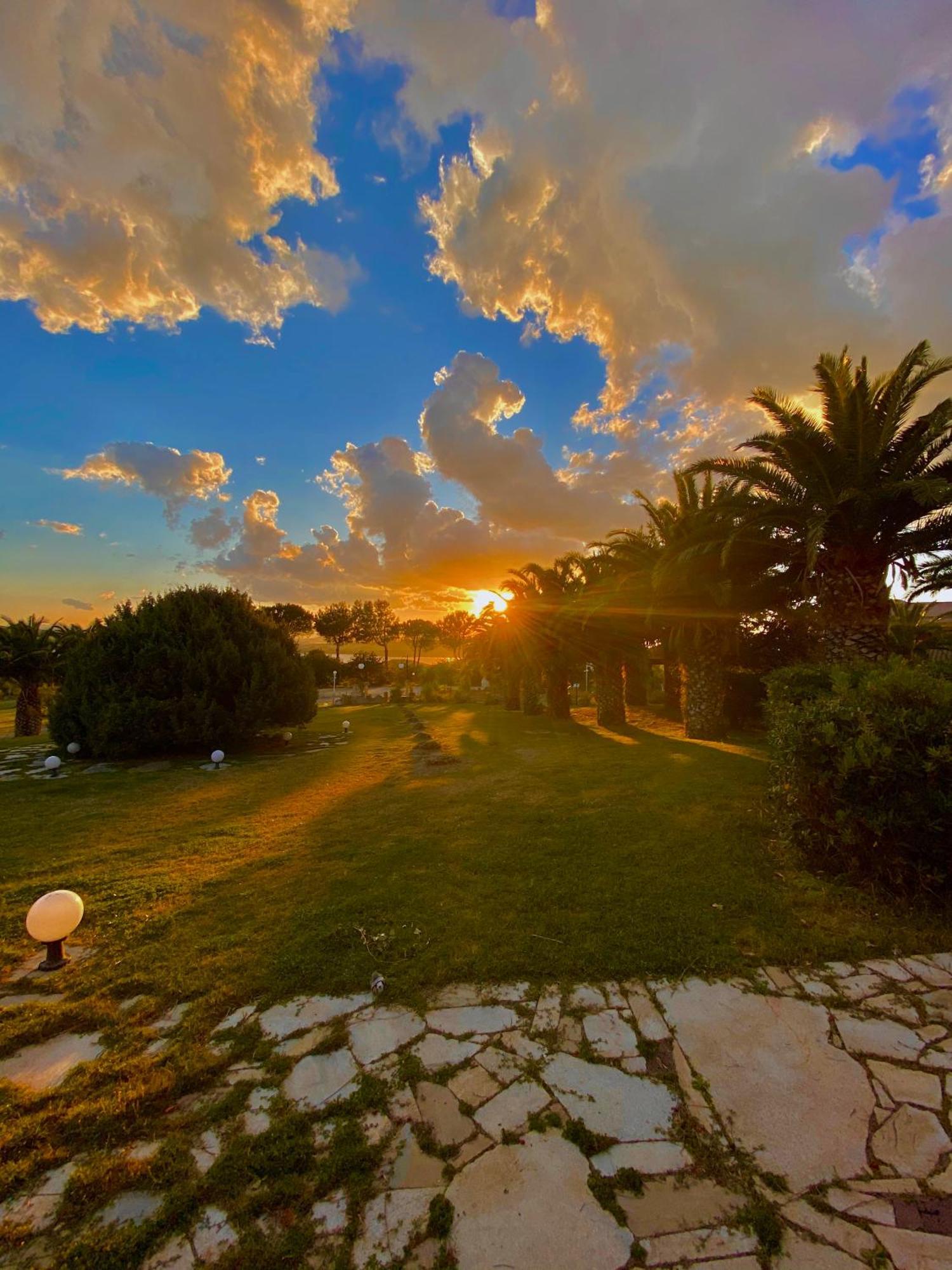 Hotel I Ginepri Quartucciu Dış mekan fotoğraf