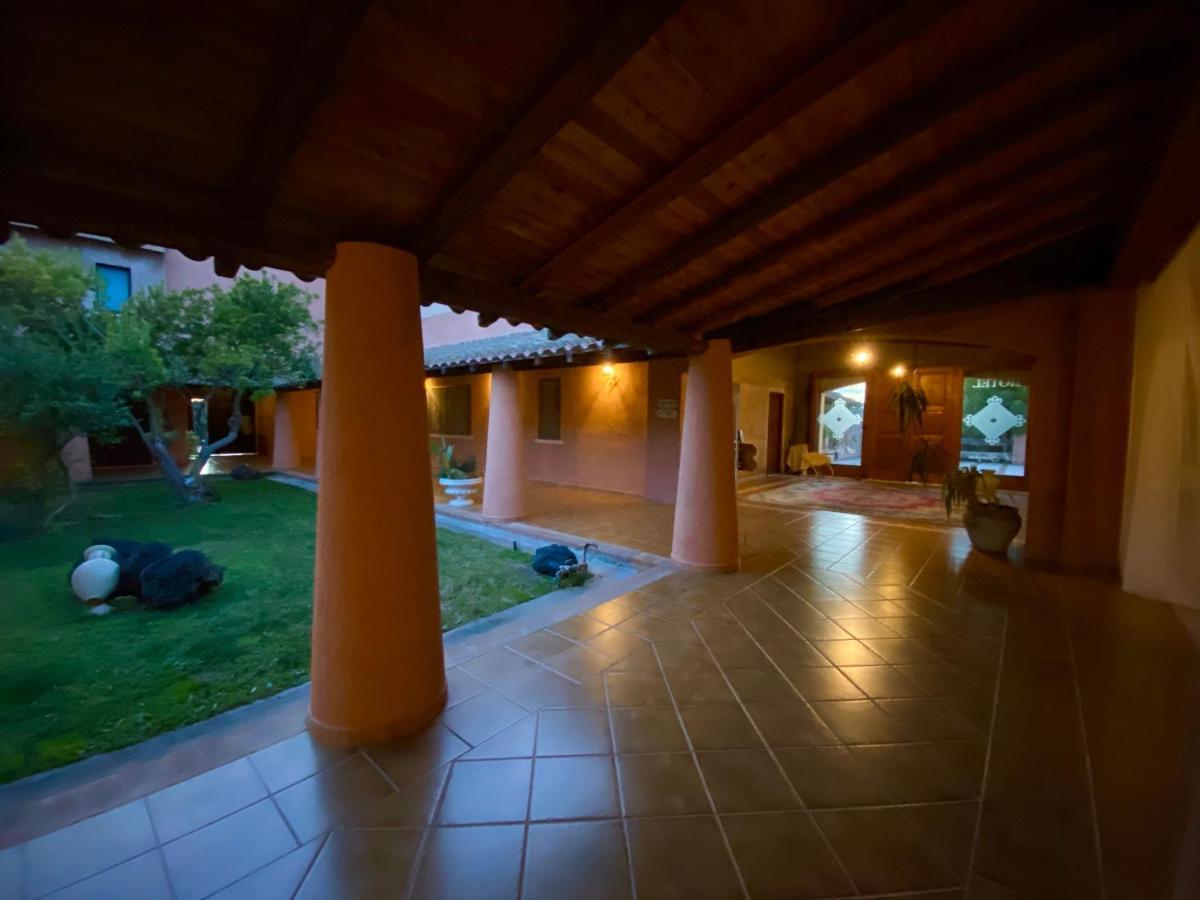 Hotel I Ginepri Quartucciu Dış mekan fotoğraf